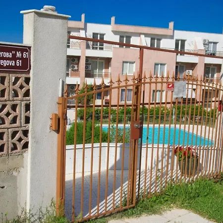 Sunny Byala Flat 2 Balconies Апартаменти